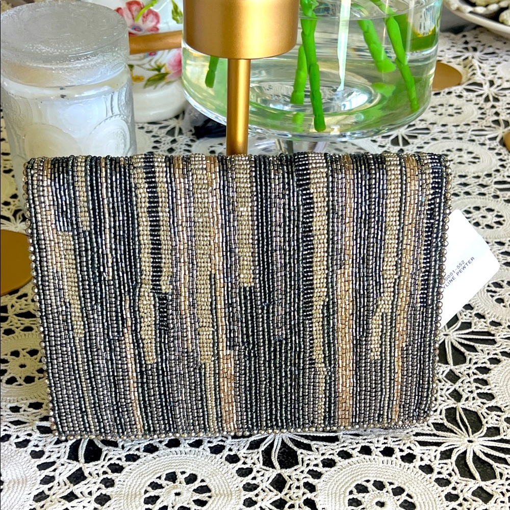 NWT Mary Francis signed skyline pewter beaded Crossbody/clutch handbag